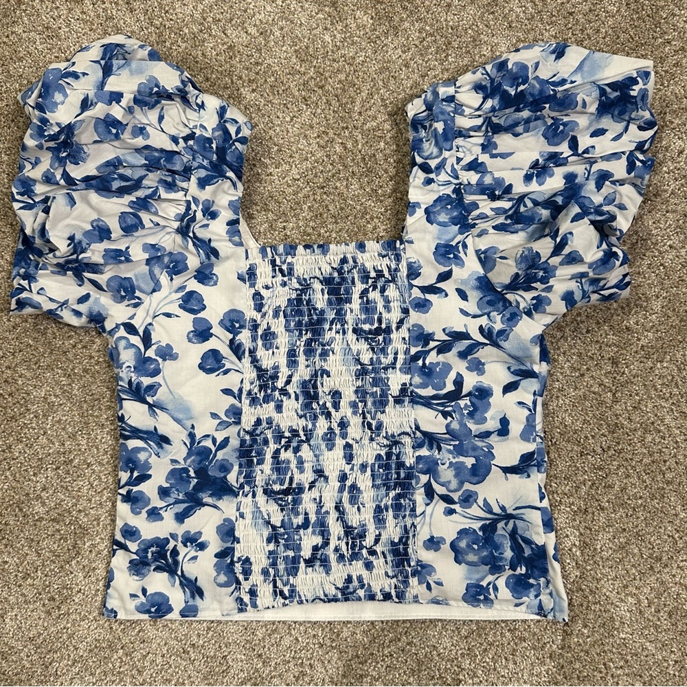 Abercrombie Floral Blue Puff Sleeve Top - Picture 2 of 5